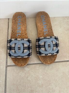 CHANEL Tweed CC Cork Slide Sandals - Light Blue & Black